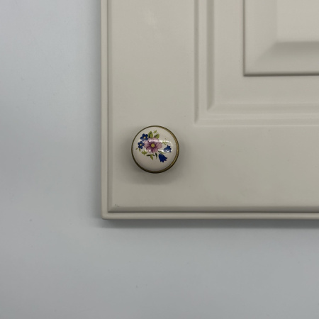 Ручка мебельная, керамика, рис. 1 (100)