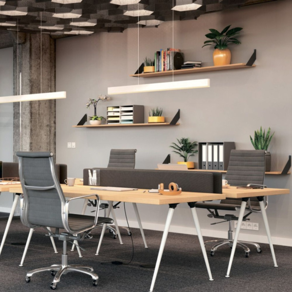 Полкодержатель угловой 200*200, толщина мет.2мм, черный